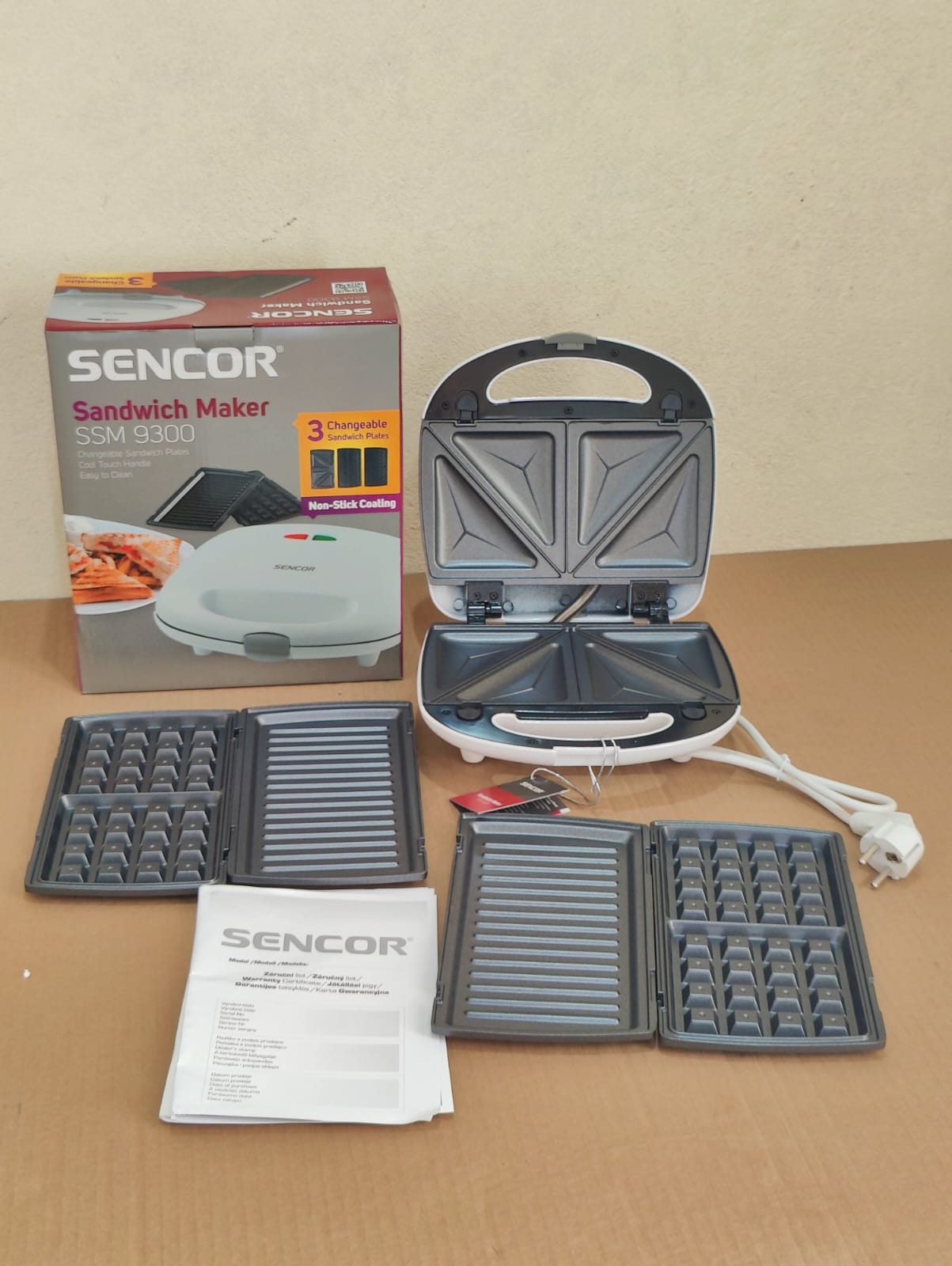 Sencor 3-in-1 Sandwich Maker – Grill, Toast & Waffle in One!